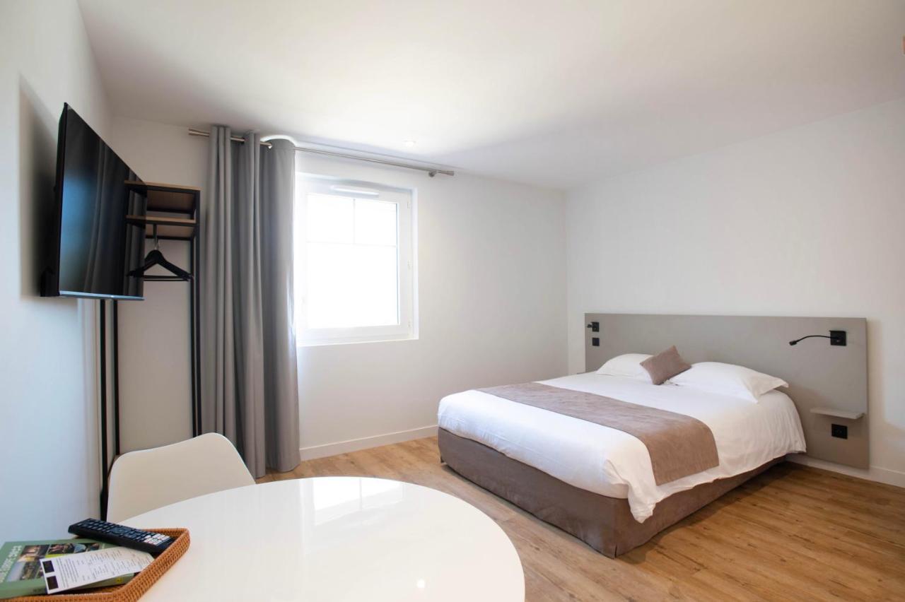 Apartmán Logis Les Cepages / Restaurant Le Raisin Pont-de-Vaux Exteriér fotografie