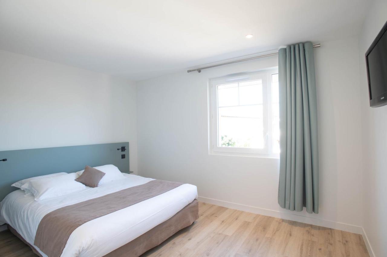 Apartmán Logis Les Cepages / Restaurant Le Raisin Pont-de-Vaux Exteriér fotografie