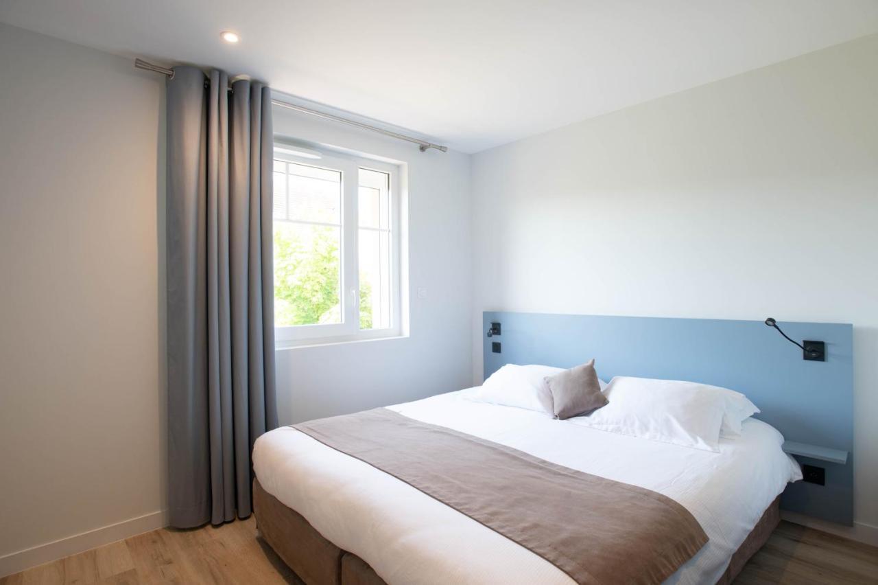 Apartmán Logis Les Cepages / Restaurant Le Raisin Pont-de-Vaux Exteriér fotografie